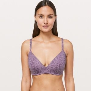 Lululemon Take Shape Bra (NWOT)